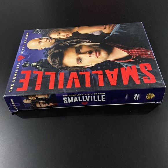 Smallville - The Complete Sixth Season - Picture 3 of 10